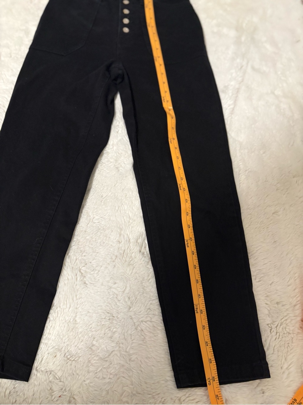 Aritzia Wilfred Free High-Rise Utility Straight Leg Jeans/Pant- Black / Size 4 - Picture 8 of 10